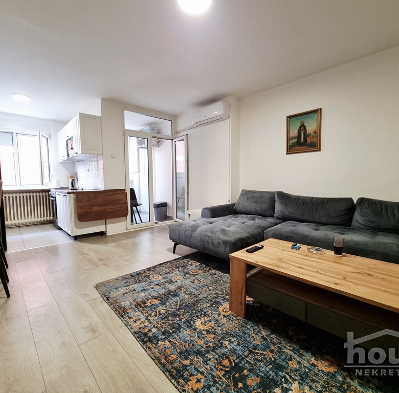 Stan Prodaja Novi Sad  55 m2