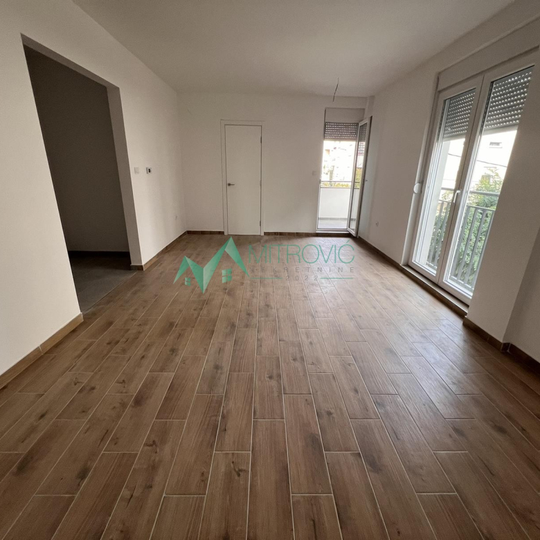 Stan Prodaja Novi Sad  65 m2