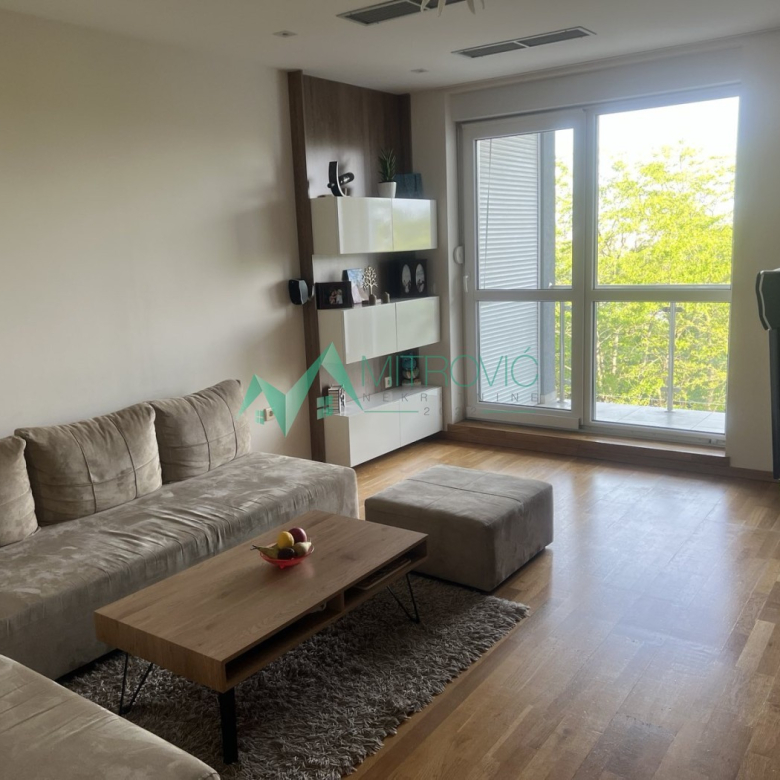 Stan Prodaja Sremska Kamenica  70 m2