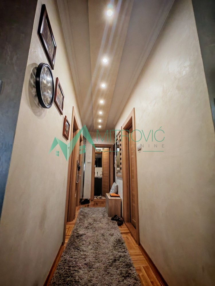 Stan Prodaja Novi Sad  72 m2