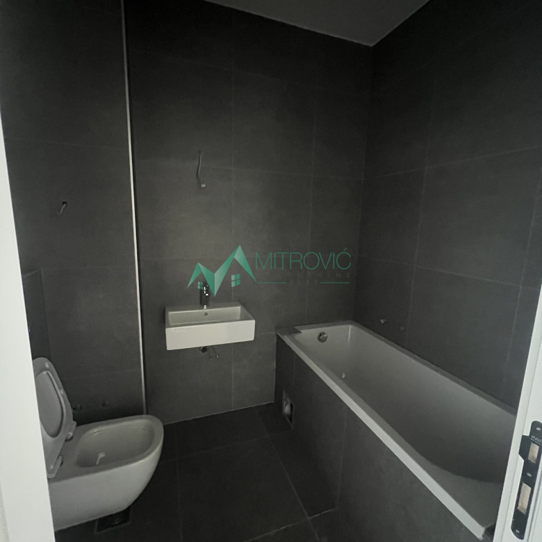 Stan Prodaja Novi Sad  65 m2