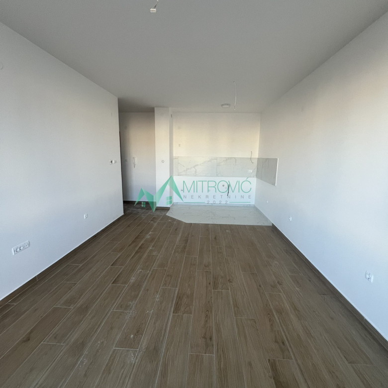 Stan Prodaja Novi Sad  65 m2