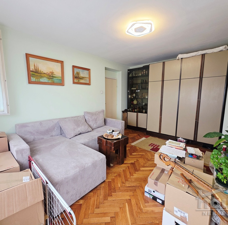 Stan Prodaja Novi Sad  70 m2