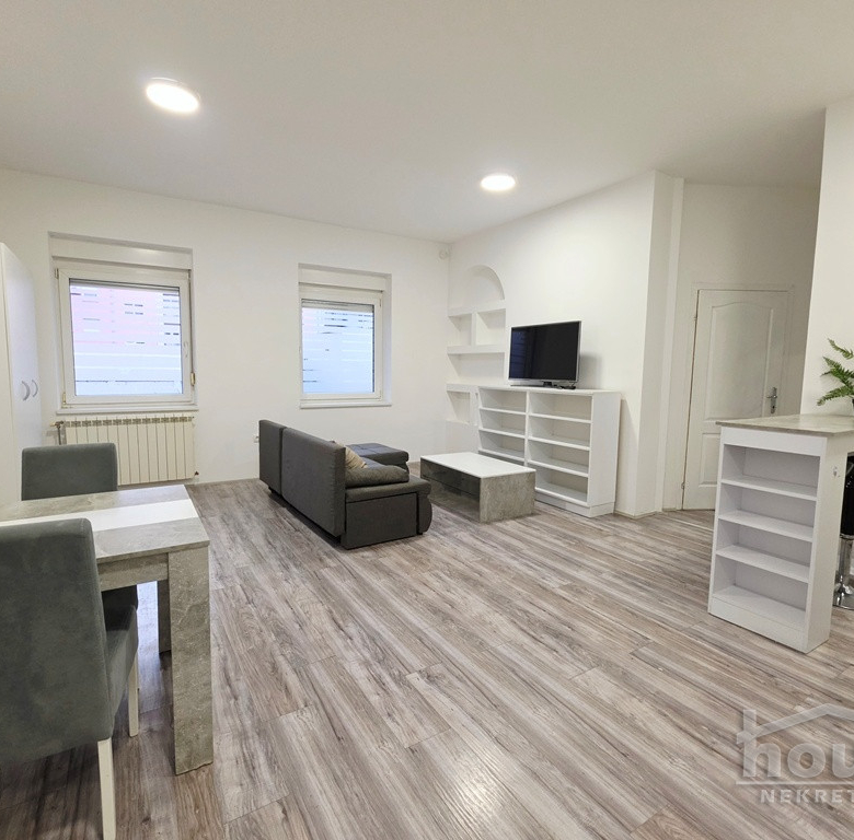 Stan Prodaja Novi Sad  71 m2