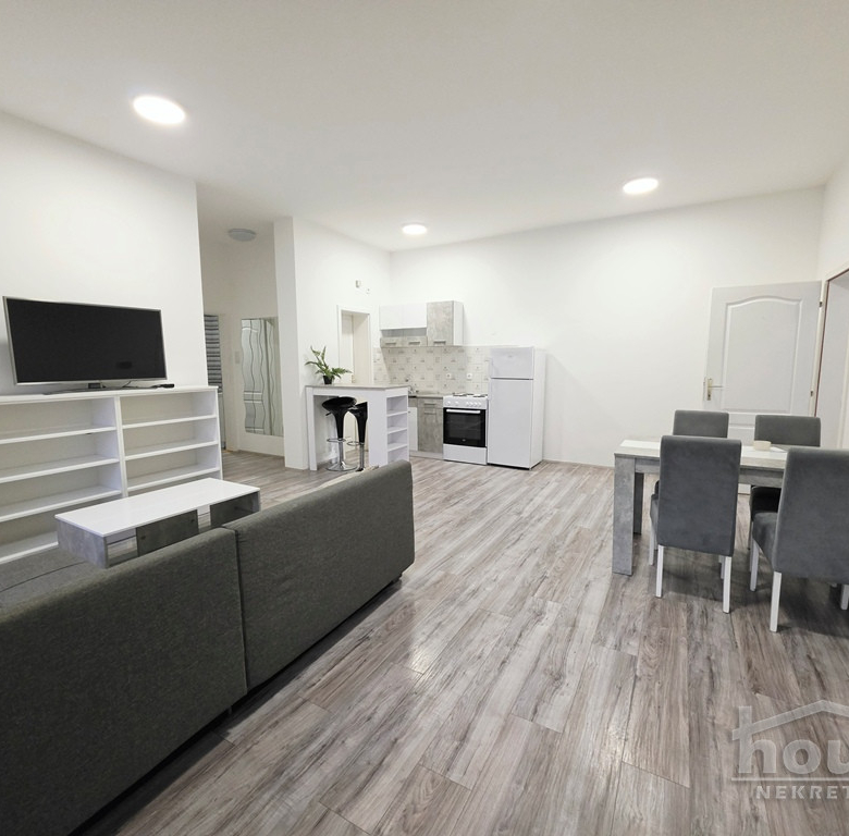 Stan Prodaja Novi Sad  71 m2