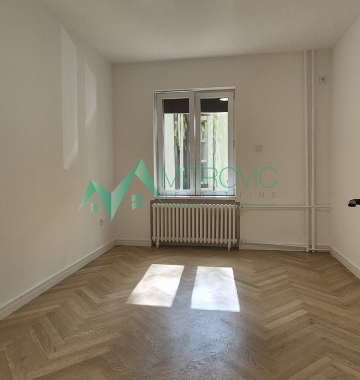 Stan Prodaja Novi Sad  75 m2