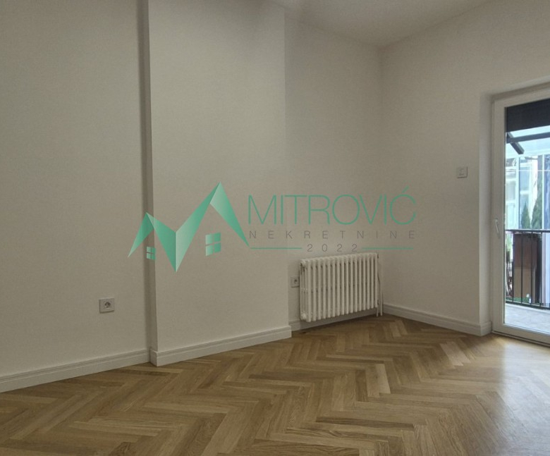 Stan Prodaja Novi Sad  75 m2