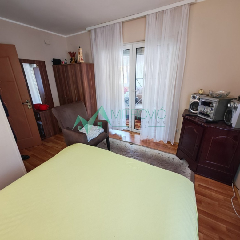 Stan Prodaja Novi Sad  66 m2