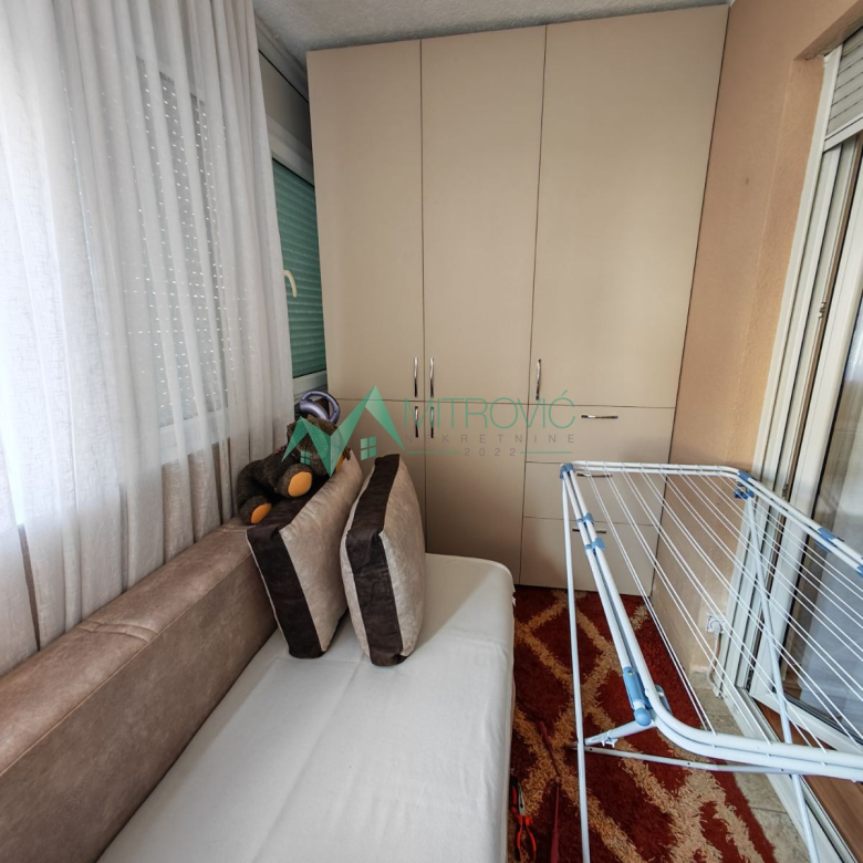 Stan Prodaja Novi Sad  66 m2