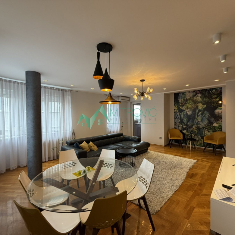 Stan Prodaja Novi Sad  161 m2