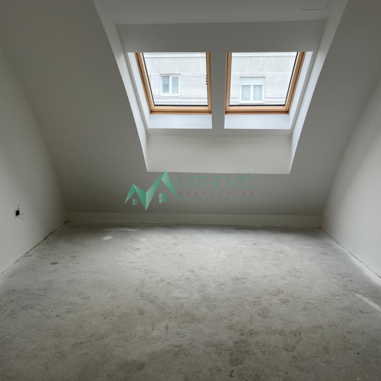 Stan Prodaja Novi Sad  122 m2