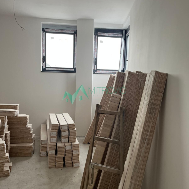 Stan Prodaja Novi Sad  122 m2