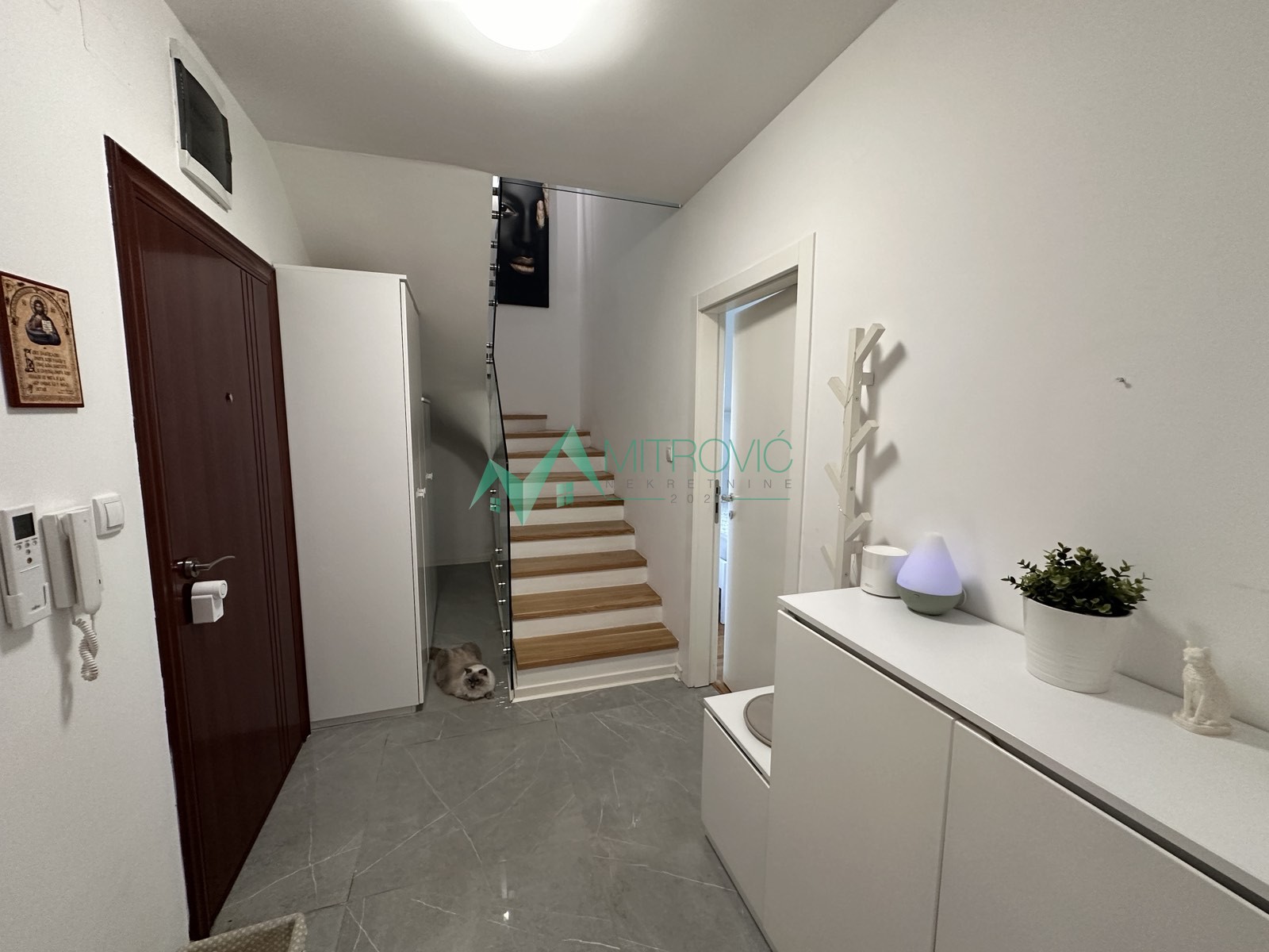 Stan Prodaja Novi Sad Stan Prodaja Novi Sad 94 m2