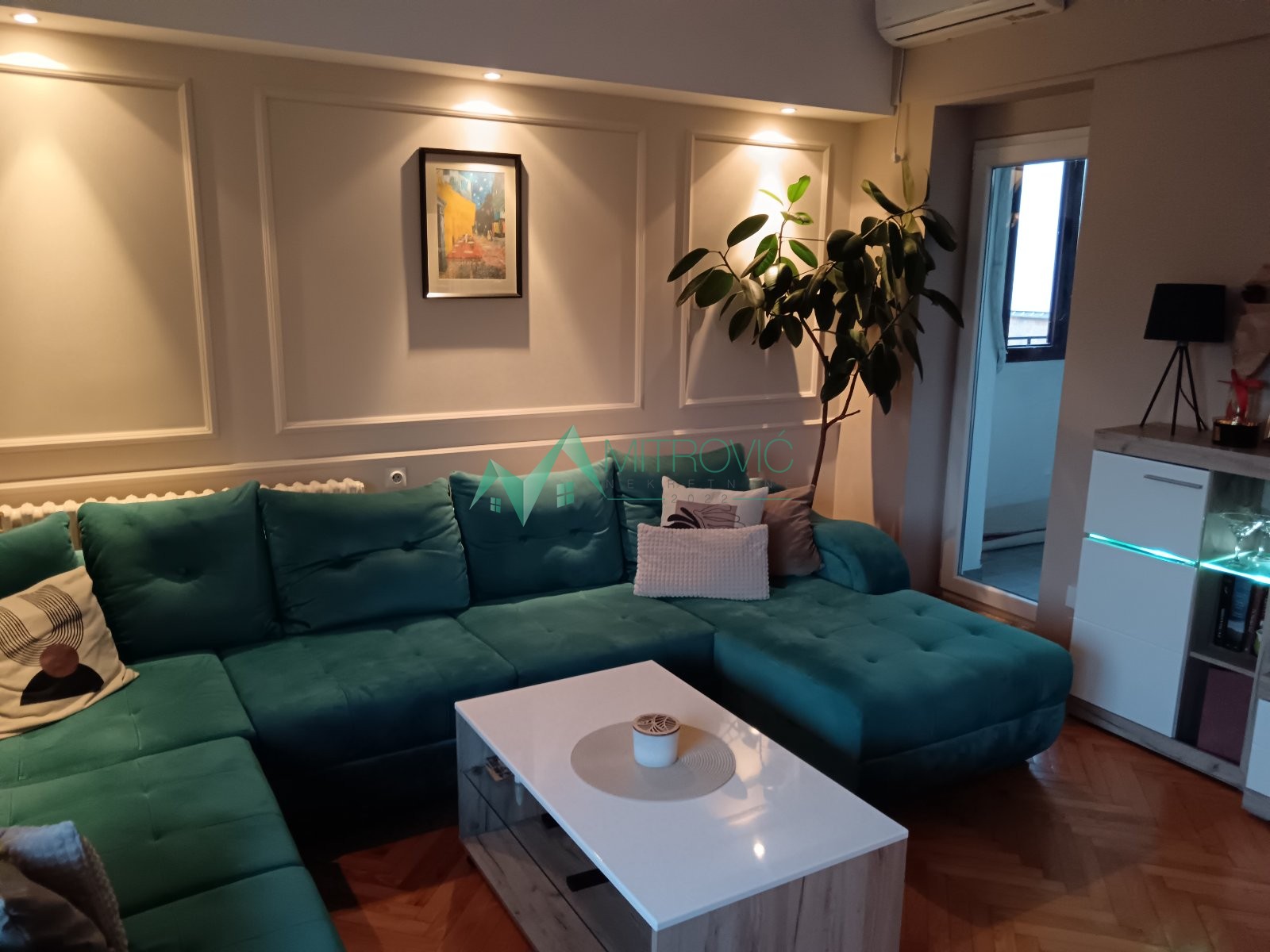 Stan Prodaja Novi Sad  91 m2