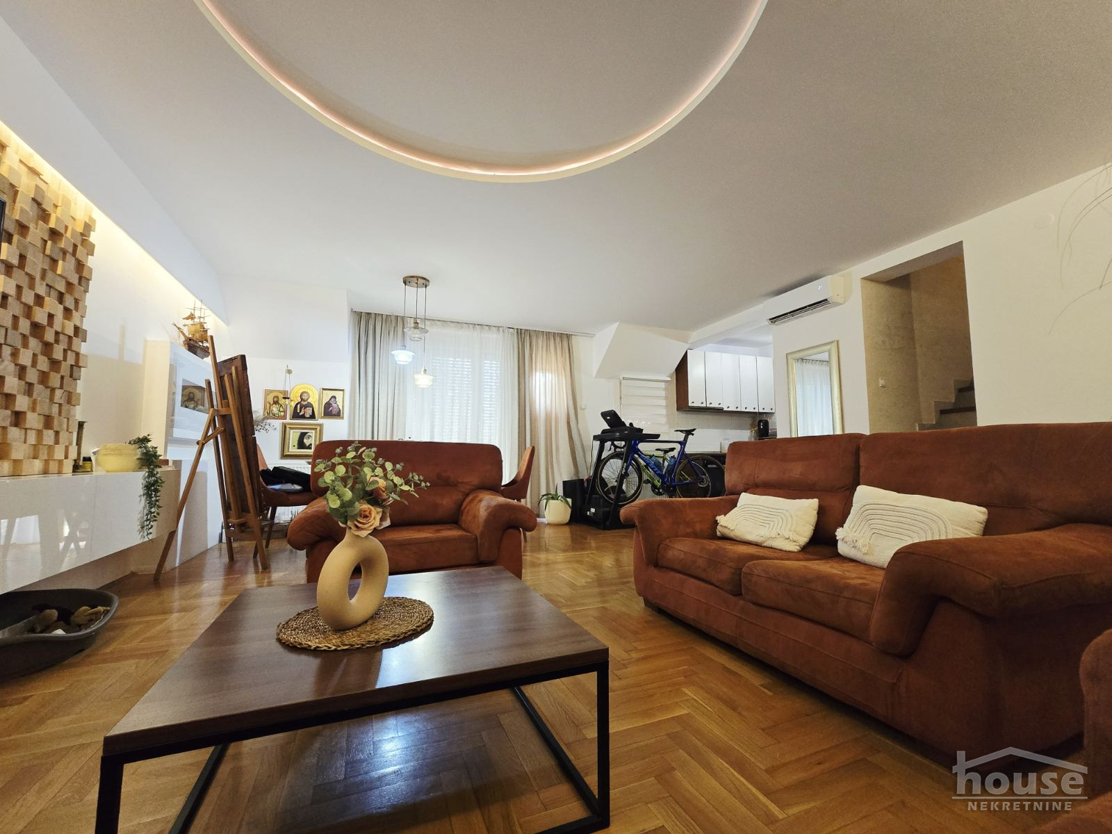 Stan Prodaja Novi Sad  145 m2