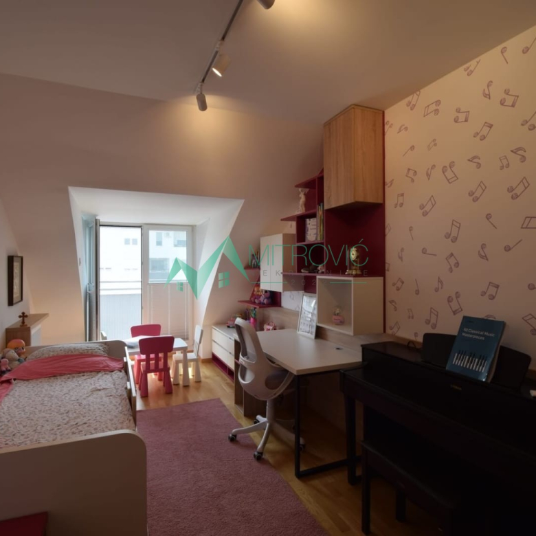 Stan Prodaja Novi Sad  111 m2