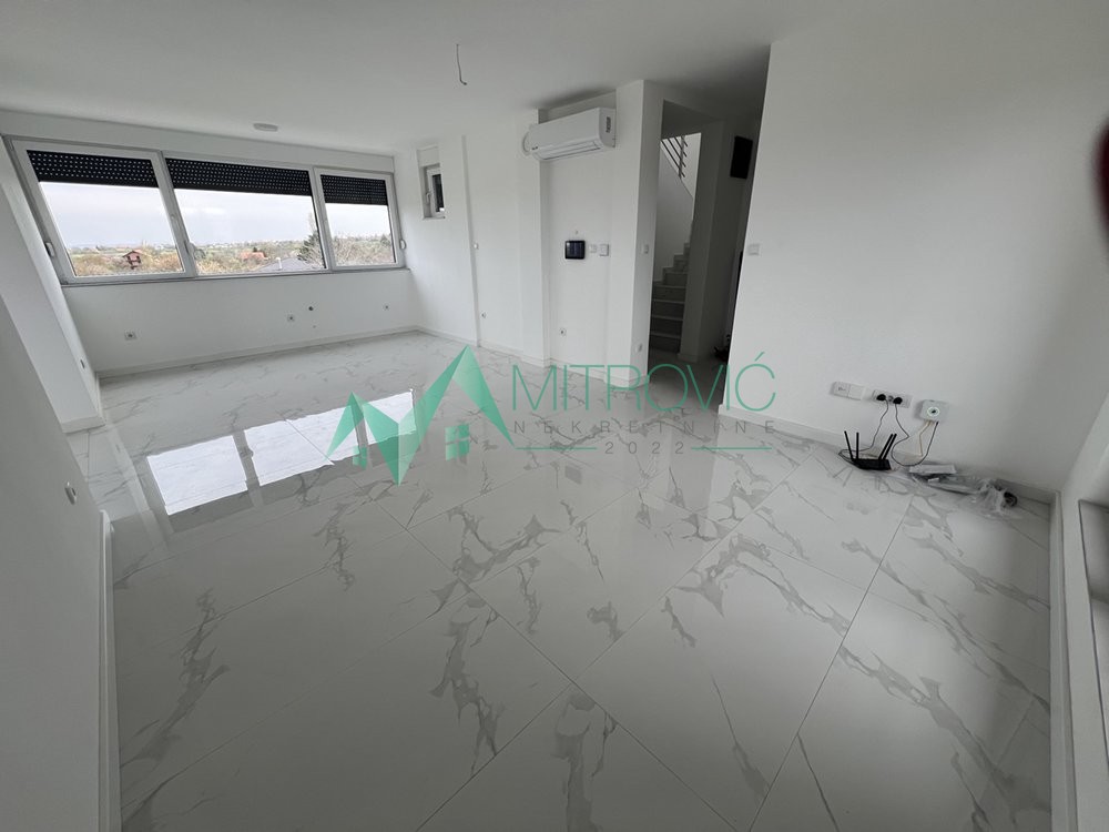 Stan Prodaja Petrovaradin  100 m2