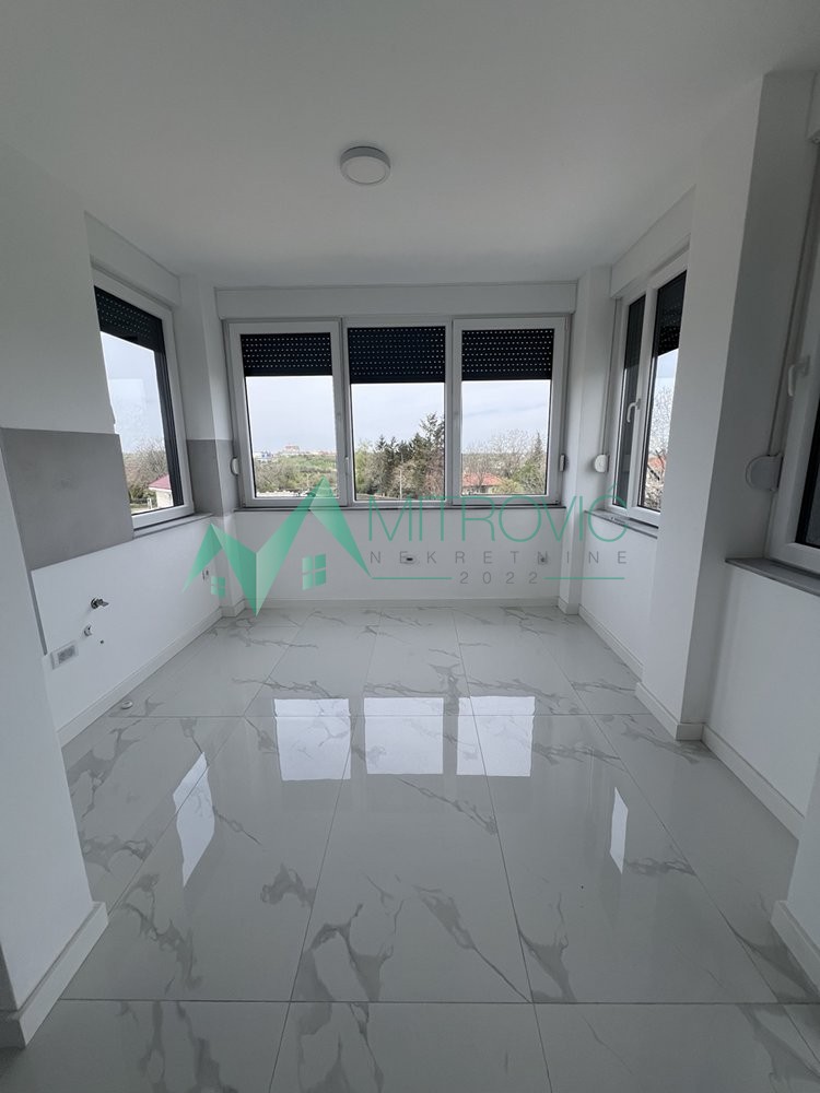 Stan Prodaja Petrovaradin  100 m2