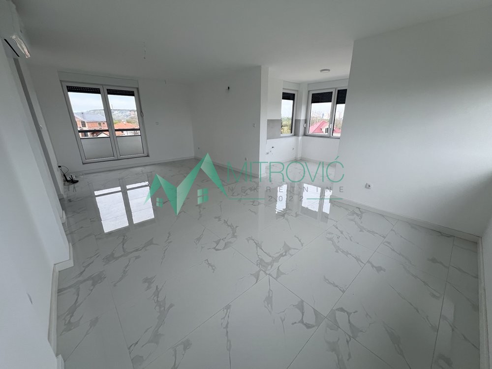 Stan Prodaja Petrovaradin  100 m2