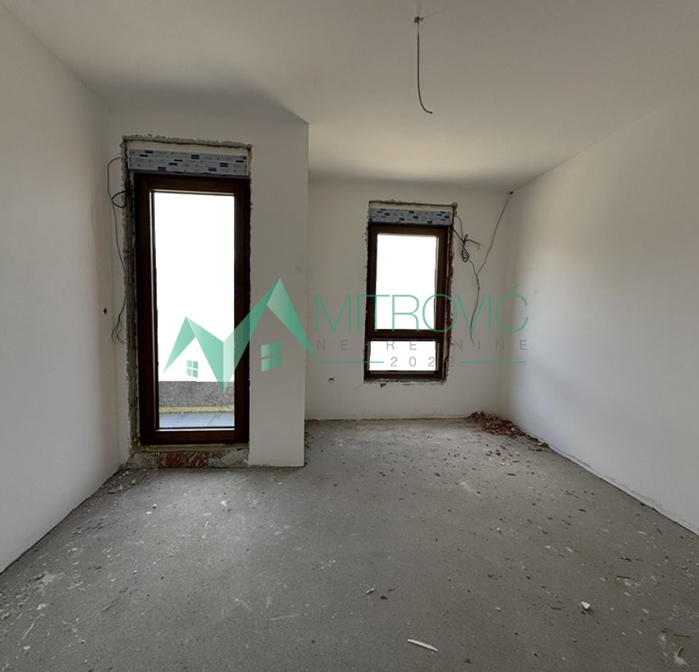 Stan Prodaja Sremska Kamenica  171 m2