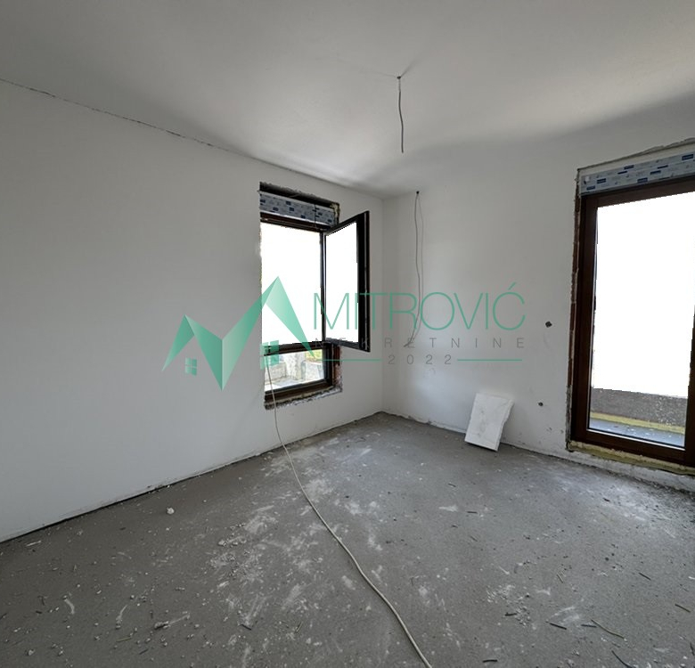 Stan Prodaja Sremska Kamenica  171 m2