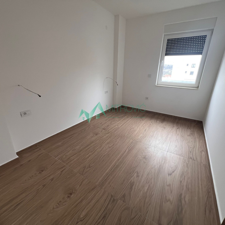 Stan Prodaja Sremska Kamenica  90 m2