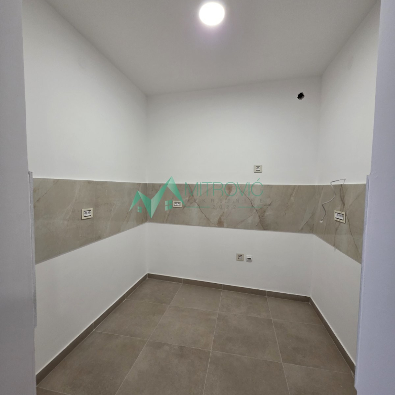 Stan Prodaja Novi Sad  82 m2