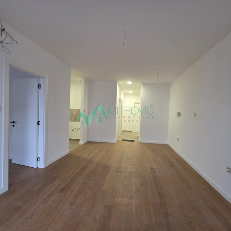 Stan Prodaja Novi Sad  82 m2