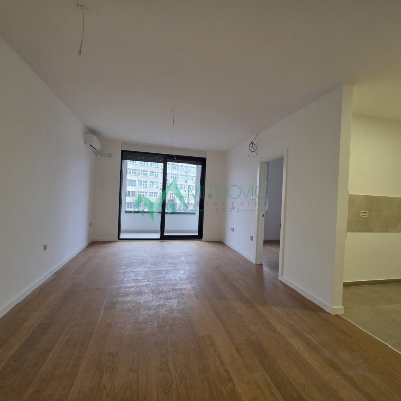Stan Prodaja Novi Sad  82 m2