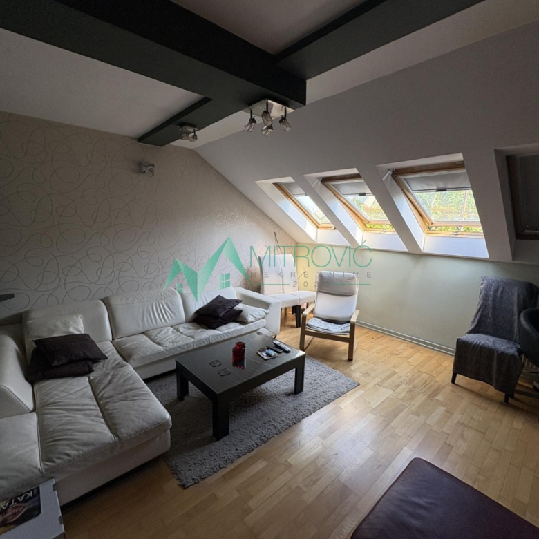 Stan Prodaja Novi Sad  114 m2