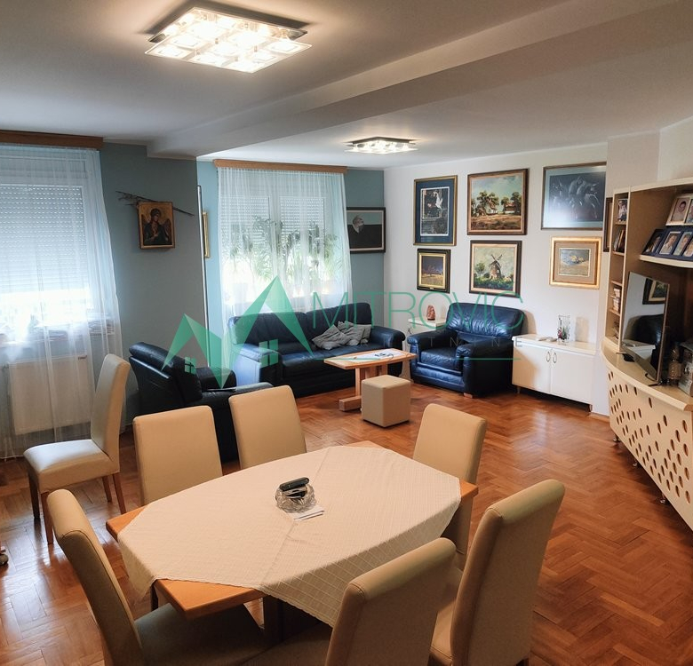 Stan Prodaja Novi Sad  112 m2