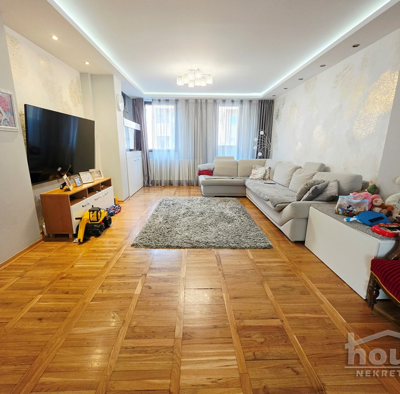 Stan Prodaja Novi Sad  116 m2