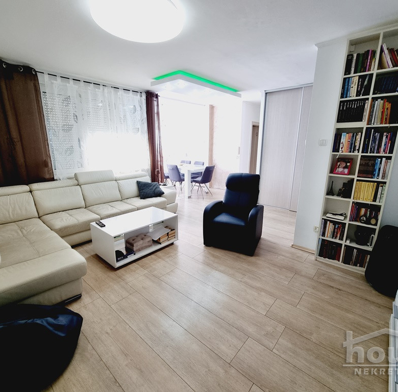 Stan Prodaja Novi Sad  72 m2