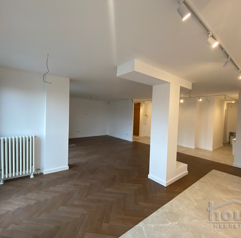 Stan Prodaja Novi Sad  144 m2