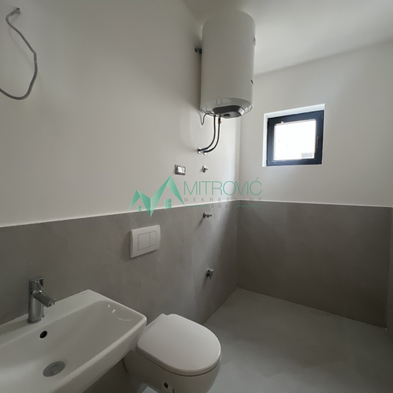 Stan Prodaja Sremska Kamenica  111 m2