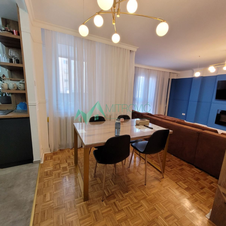 Stan Prodaja Novi Sad  96 m2