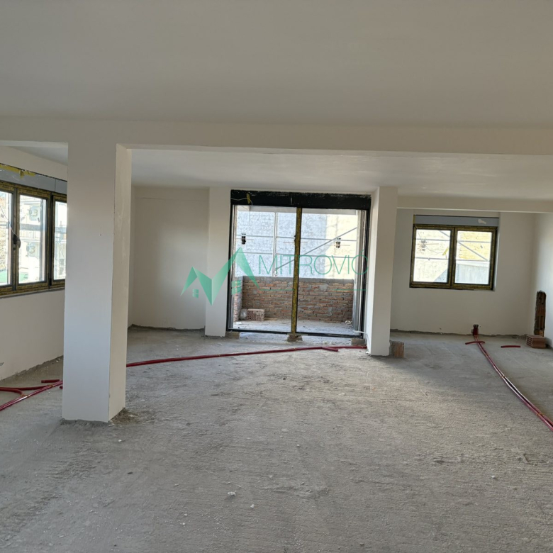 Stan Prodaja Novi Sad  108 m2