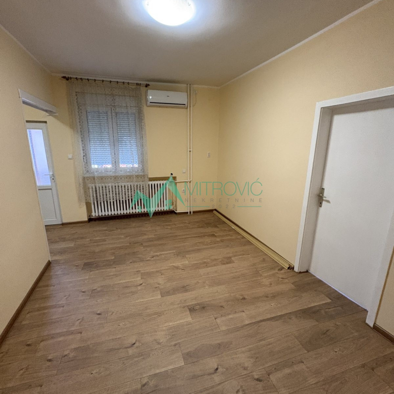 Stan Prodaja Sremski Karlovci  77 m2