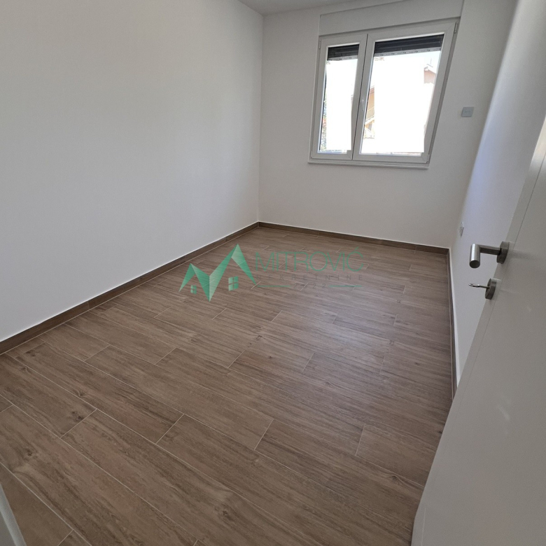 Stan Prodaja Novi Sad  96 m2