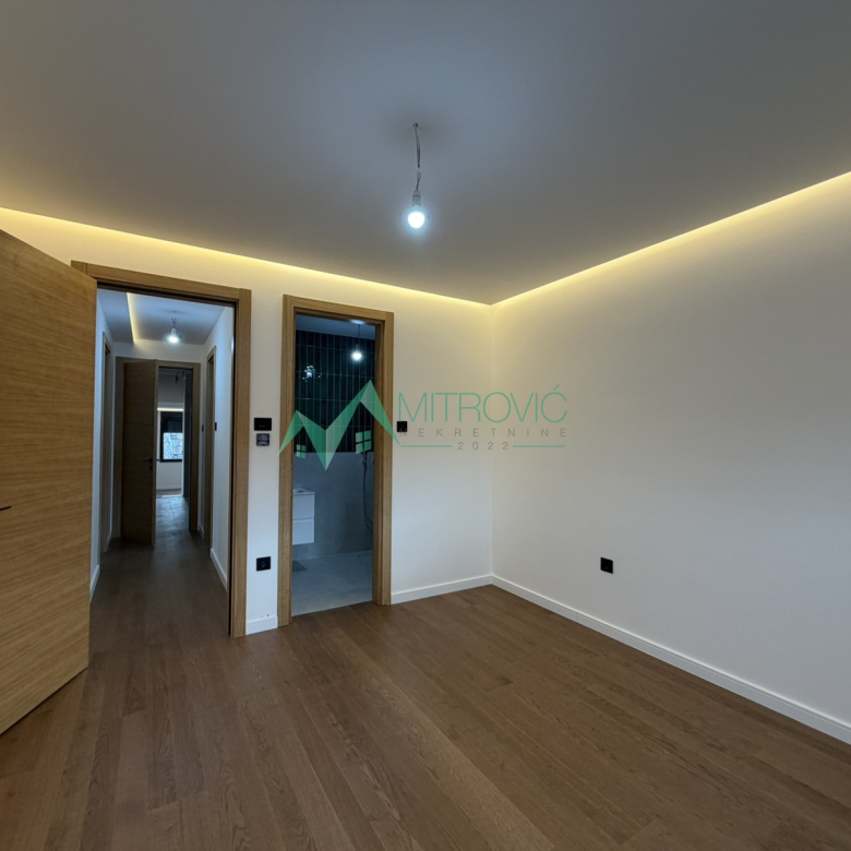 Stan Prodaja Novi Sad  116 m2