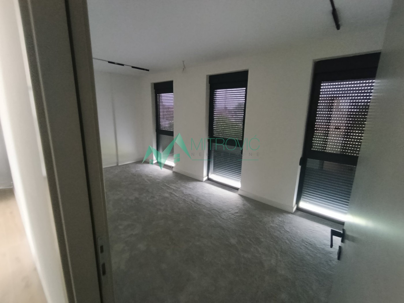 Stan Prodaja Novi Sad  205 m2