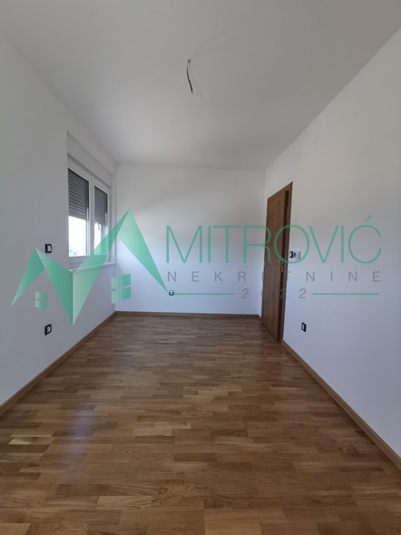 Stan Prodaja Sremska Kamenica  124 m2