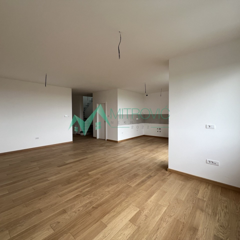 Stan Prodaja Sremska Kamenica  138 m2