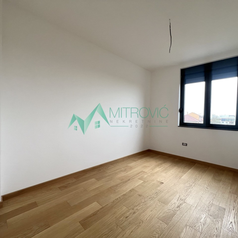 Stan Prodaja Sremska Kamenica  143 m2