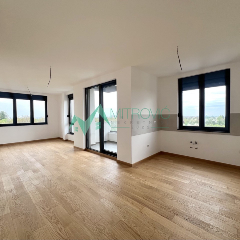 Stan Prodaja Sremska Kamenica  143 m2