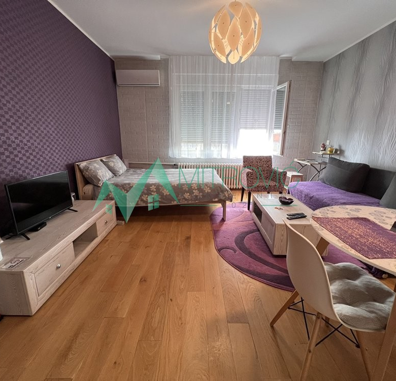 Stan Prodaja Novi Sad  29 m2