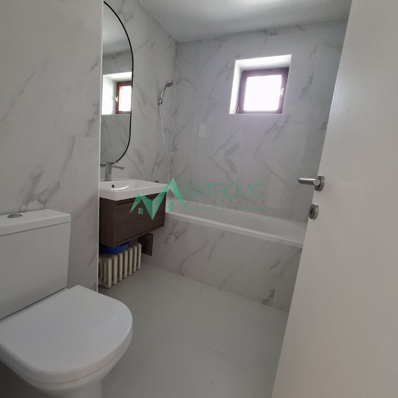 Stan Prodaja Novi Sad  30 m2