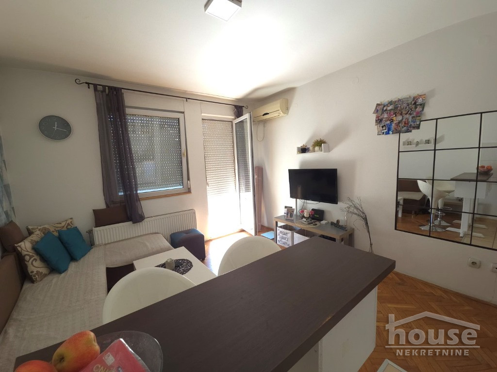 Stan Prodaja Novi Sad  25 m2