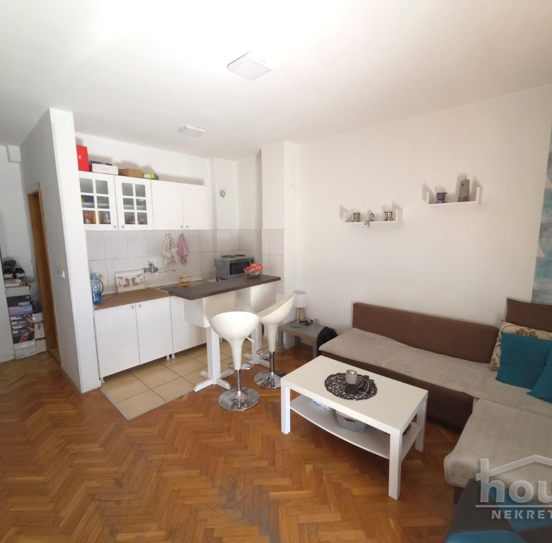 Stan Prodaja Novi Sad  25 m2