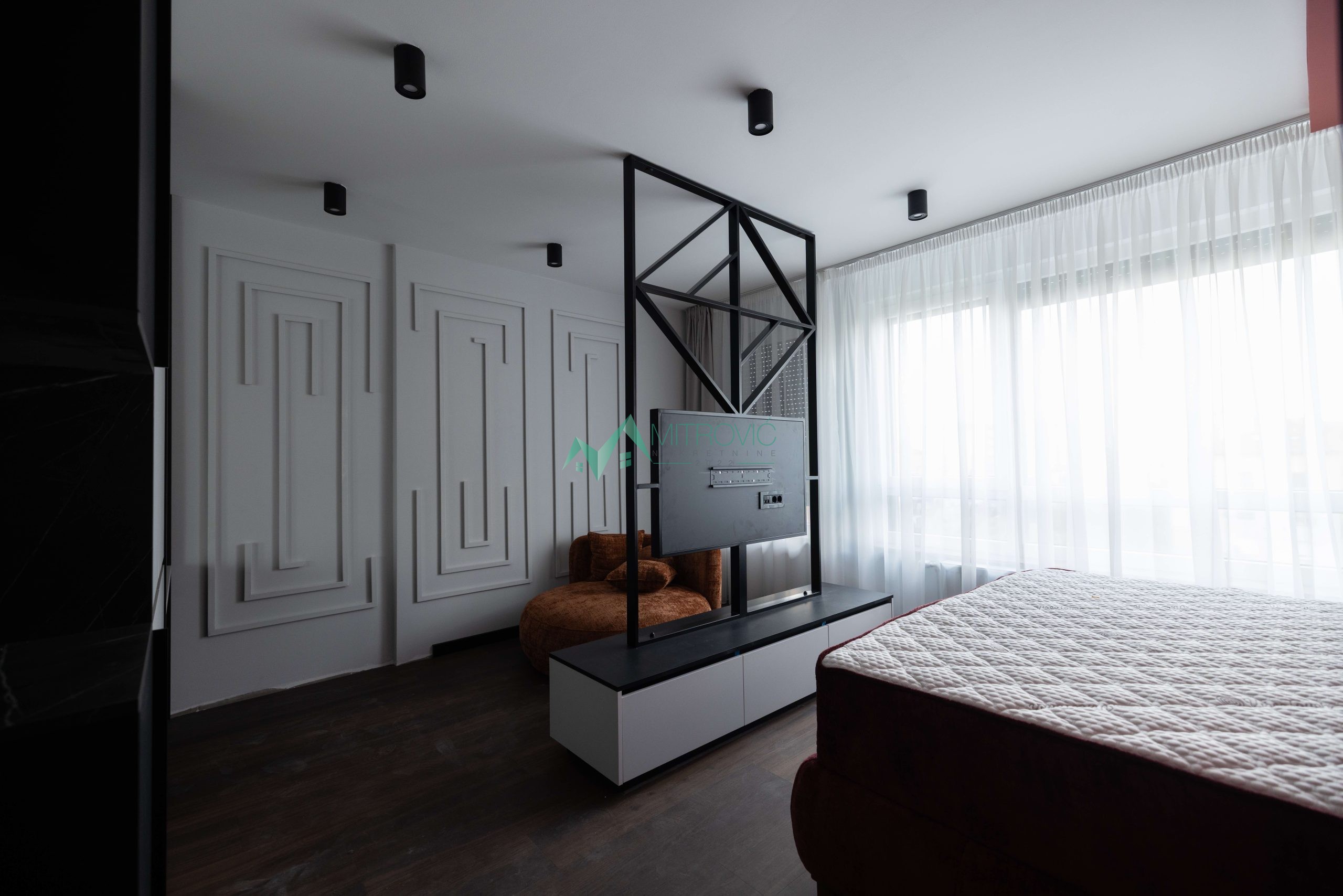 Stan Prodaja Novi Sad  29 m2